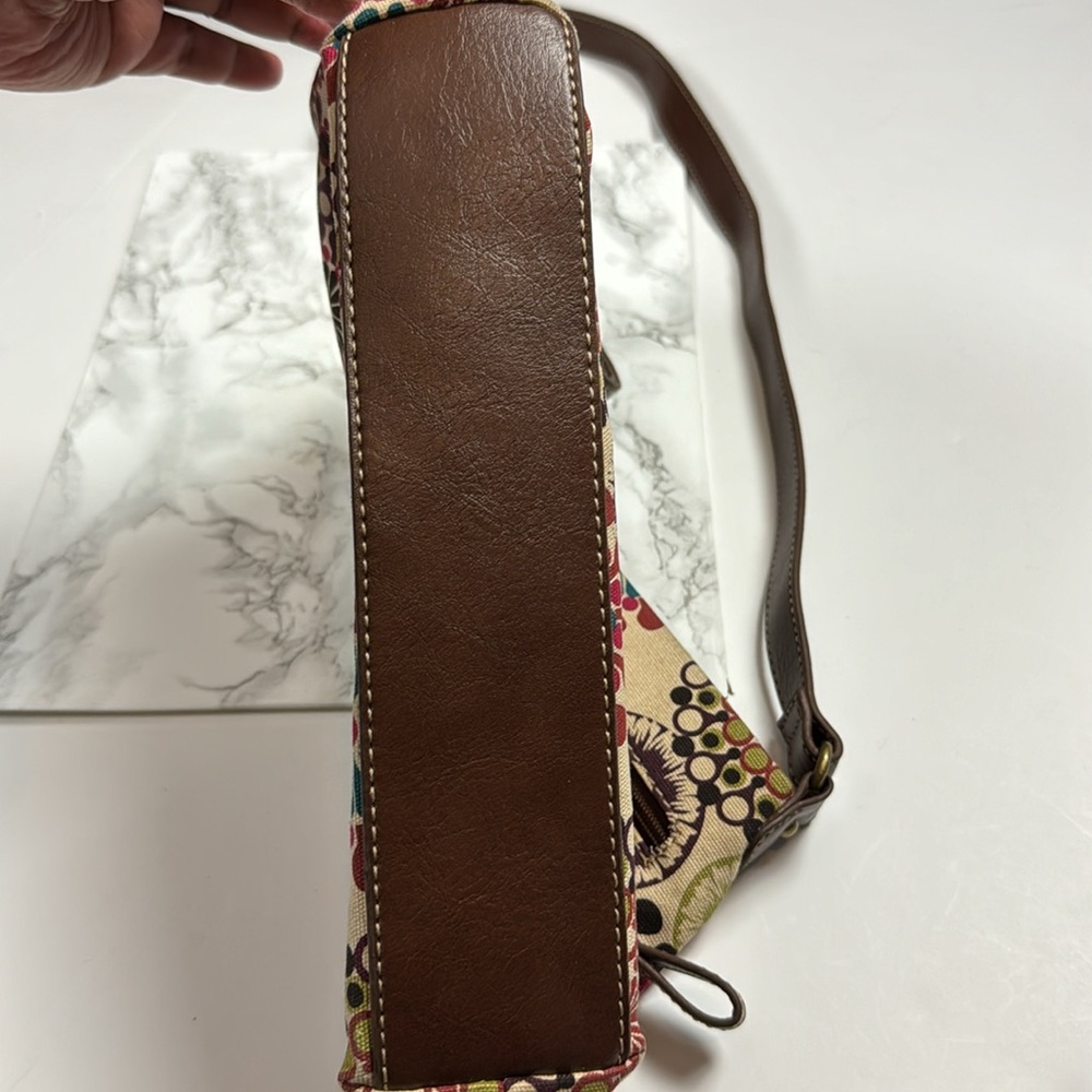 Relic Crossbody Handbag. Excellent condition - Picture 9 of 13